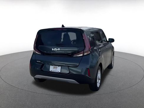 Used 2025 Kia Soul LX w/ LX Technology Package image 11