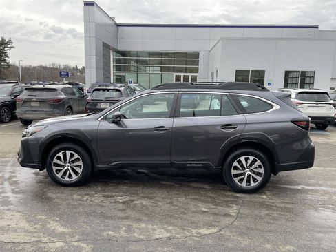 Certified 2025 Subaru Outback image 2
