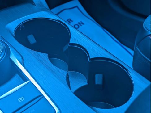 Used 2025 Ford Escape ST-Line w/ Tech Pack #1 FWD image 17