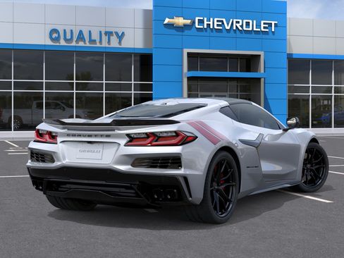 New 2027 Chevrolet Corvette Grand Sport RWD image 4