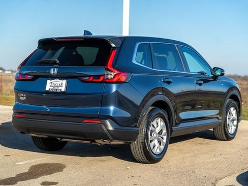 Used 2025 Honda CR-V LX image 7