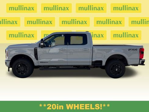 New 2026 Ford F250 XLT w/ XLT Premium Package AWD/4WD image 9