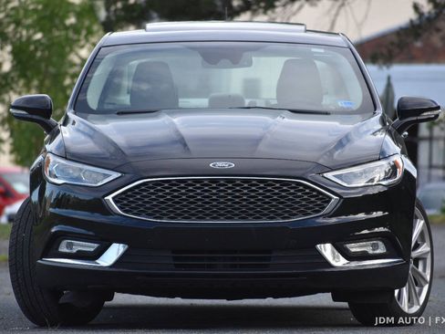 Used 2017 Ford Fusion Platinum FWD image 3