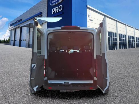 Used 2023 Ford Transit 350 XL image 21