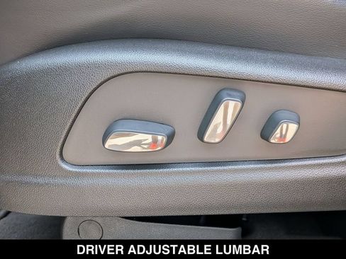 Used 2025 Cadillac XT5 Premium Luxury w/ LPO, Floor Liner Package AWD/4WD image 19