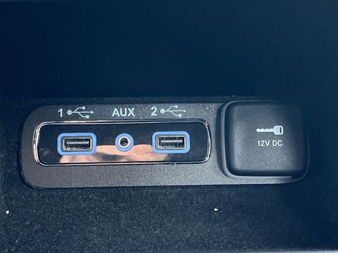 Used 2021 Jeep Grand Cherokee Freedom Edition image 7