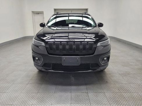 Used 2019 Jeep Cherokee Latitude Plus AWD/4WD image 15