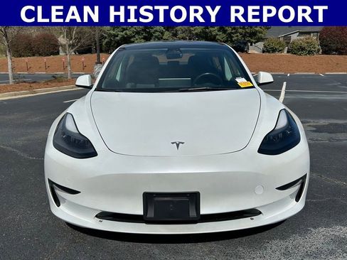 Used 2023 Tesla Model 3 Standard Range image 11