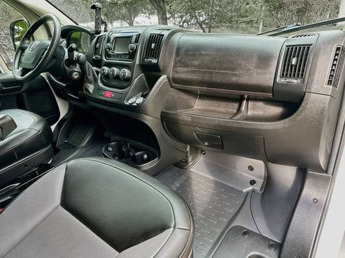 Used 2021 RAM ProMaster 2500 FWD image 27