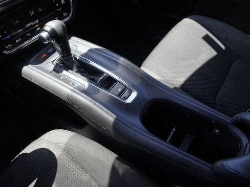 Used 2022 Honda HR-V EX image 16