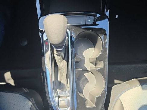 New 2026 Chevrolet Trax LT w/ Driver Confidence Package FWD image 31