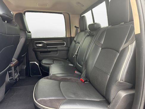 Used 2022 RAM 3500 Laramie AWD/4WD image 16