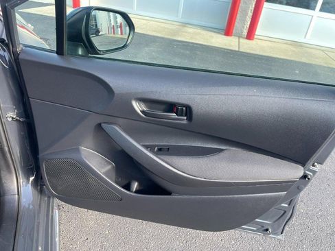 Used 2025 Toyota Corolla LE image 7