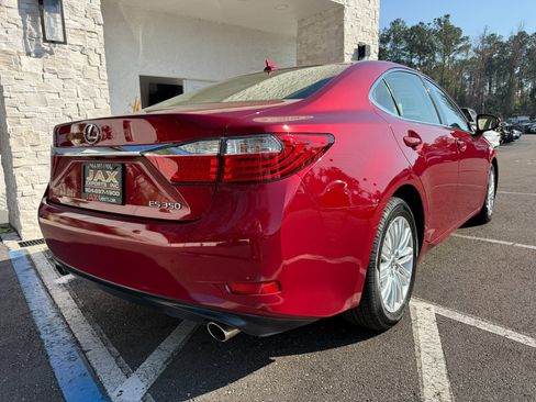 Used 2014 Lexus ES 350 4dr Sdn image 18