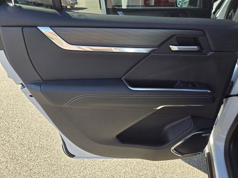 New 2026 GMC Acadia Elevation w/ Black Edition image 31