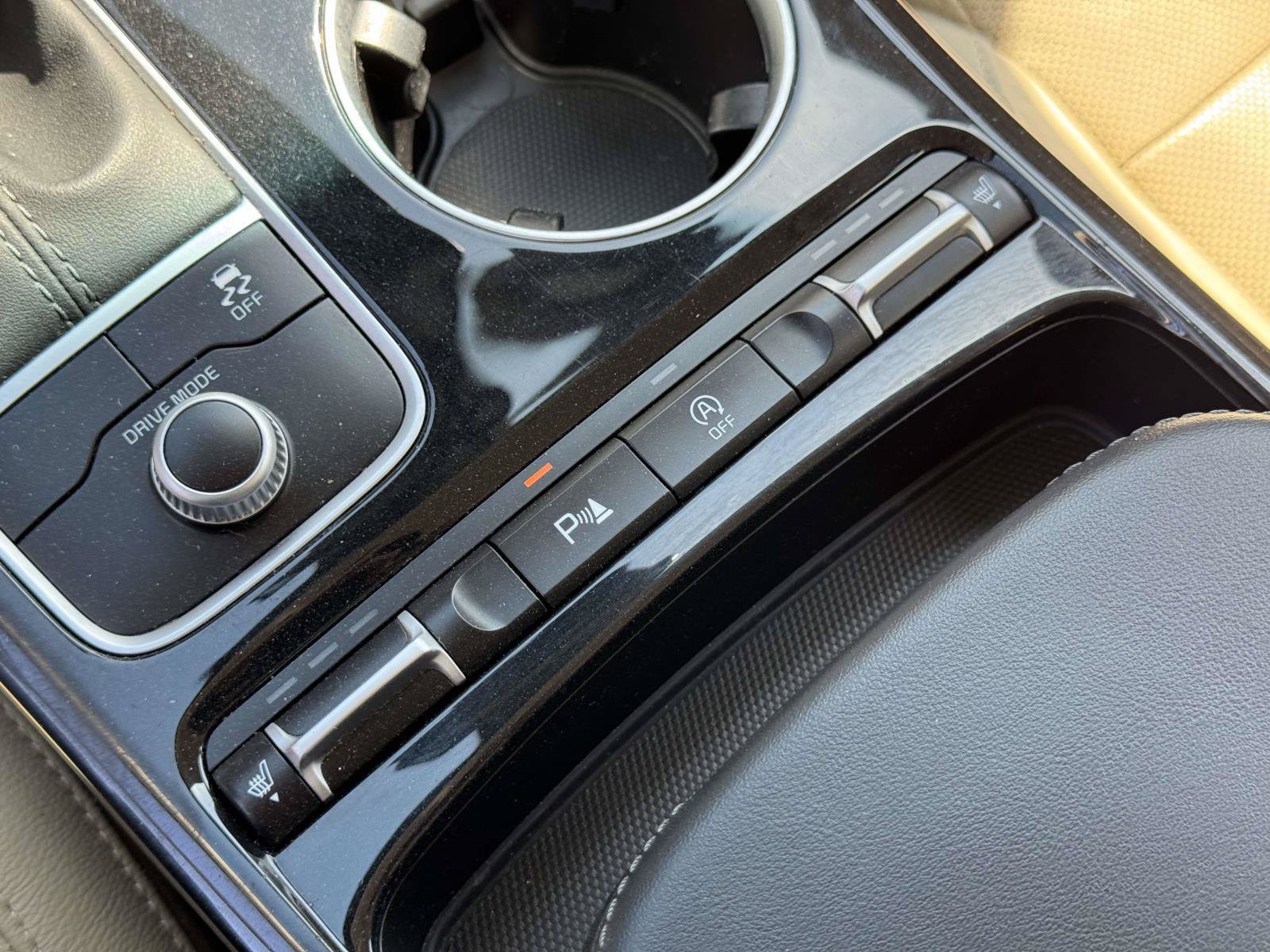 Used 2018 Kia Stinger RWD image 30