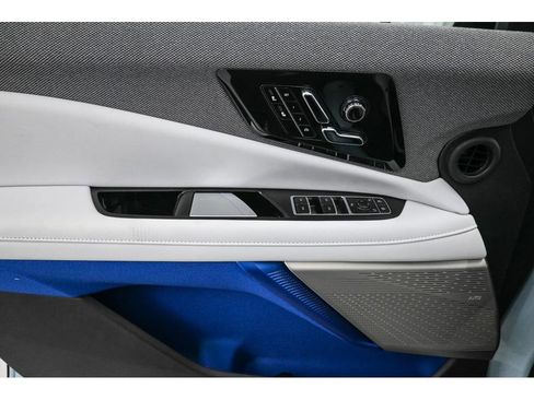 New 2026 Cadillac Optiq Sport 1 image 14