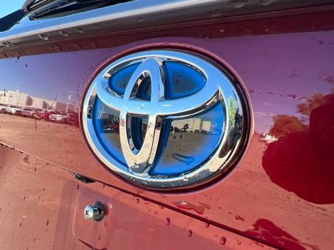 Used 2021 Toyota RAV4 Limited w/ Limited Grade Weather Package AWD/4WD image 13