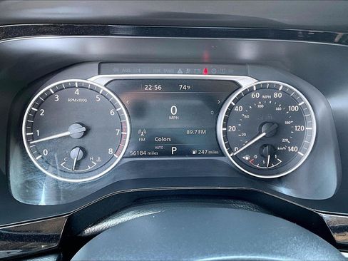 Used 2024 Nissan Pathfinder SV AWD/4WD image 13
