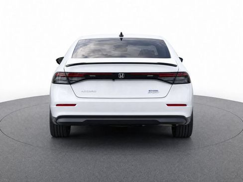 Used 2023 Honda Accord Sport image 5