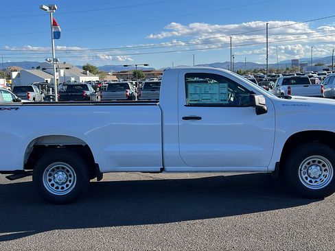 New 2026 Chevrolet Silverado 1500 W/T image 4