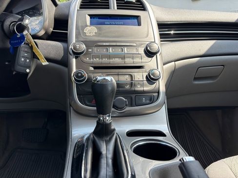 Used 2014 Chevrolet Malibu LS image 15