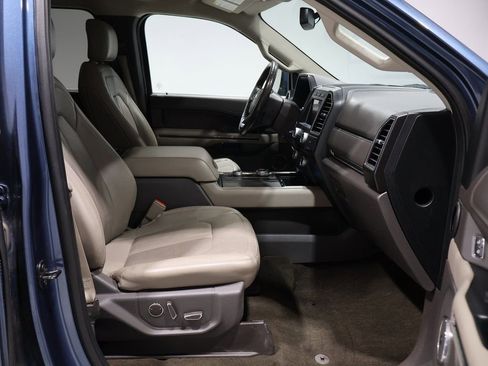 Used 2018 Ford Expedition Limited image 26