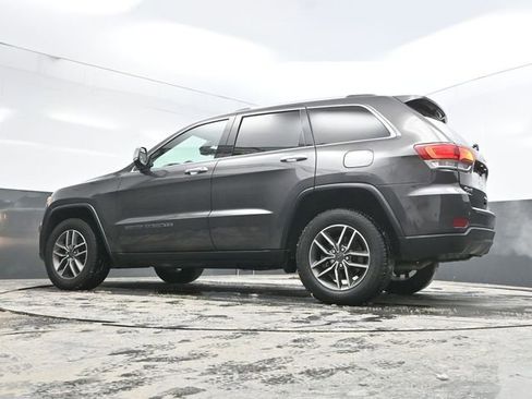 Used 2021 Jeep Grand Cherokee Limited image 32