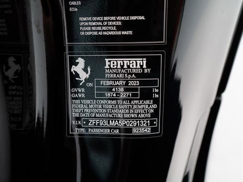 Used 2023 Ferrari F8 Tributo image 40