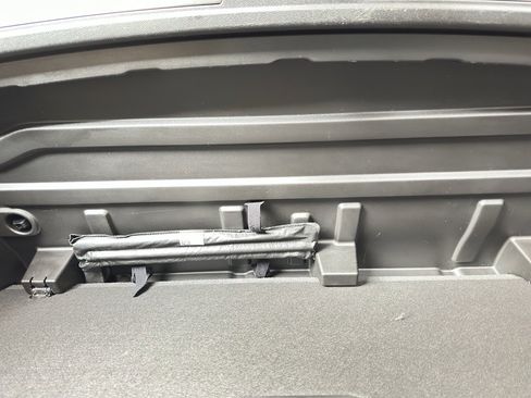 Used 2024 Chevrolet Tahoe High Country w/ Premium Package 2 image 14