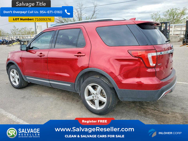 Used 2016 Ford Explorer XLT w/ Equipment Group 201A AWD/4WD image 3