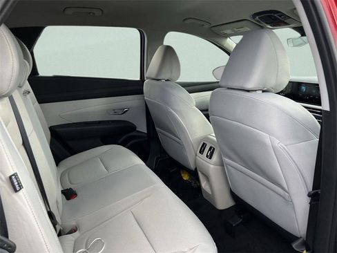 New 2026 Hyundai Tucson Blue SE image 18