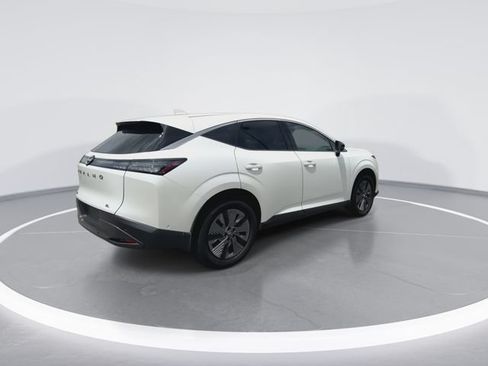 Used 2025 Nissan Murano SL w/ Cargo Package AWD/4WD image 11