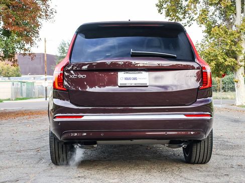 New 2026 Volvo XC90 B5 Plus image 6