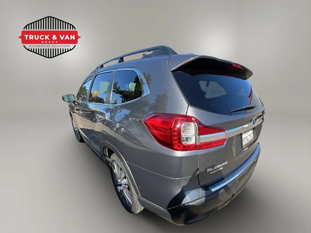 Used 2019 Subaru Ascent Touring w/ Popular Package #3 AWD/4WD image 5