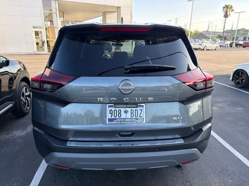 Used 2023 Nissan Rogue SV w/ SV Premium B Package FWD image 5