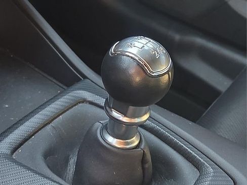 Used 2025 Ford Mustang GT Premium image 29