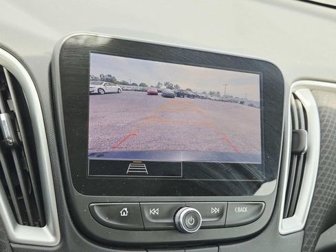 Used 2023 Chevrolet Malibu LS FWD image 22