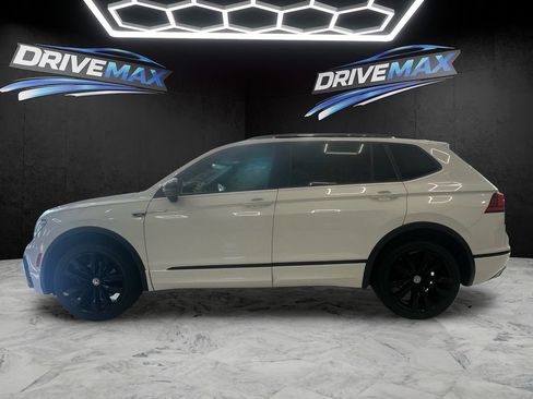 Used 2021 Volkswagen Tiguan SE R-Line AWD/4WD image 4