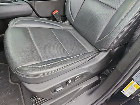 Used 2021 GMC Yukon XL Denali w/ Denali Ultimate Package image 10