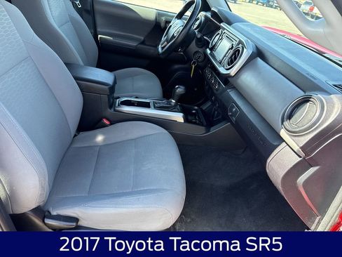 Used 2017 Toyota Tacoma SR5 w/ Tow Package AWD/4WD image 13