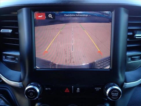 Used 2024 RAM 2500 Big Horn w/ Off Road Package image 16