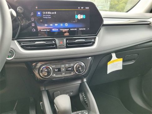 New 2025 Chevrolet TrailBlazer LT w/ Convenience Package image 22