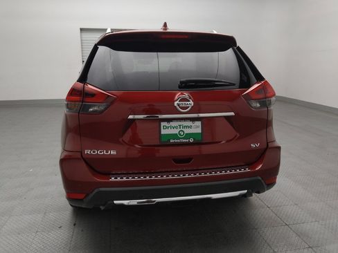 Used 2019 Nissan Rogue SV w/ Sun & Sound Touring Package FWD image 6