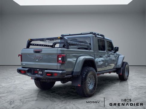 Used 2021 Jeep Gladiator Rubicon AWD/4WD image 7