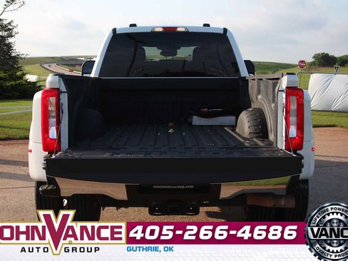 Used 2025 Ford F350 XLT AWD/4WD image 11