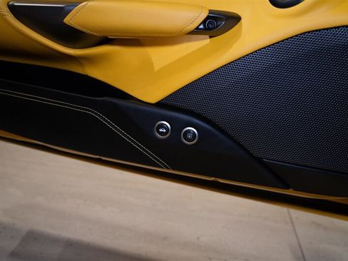 Used 2016 Ferrari 488 GTB RWD image 36