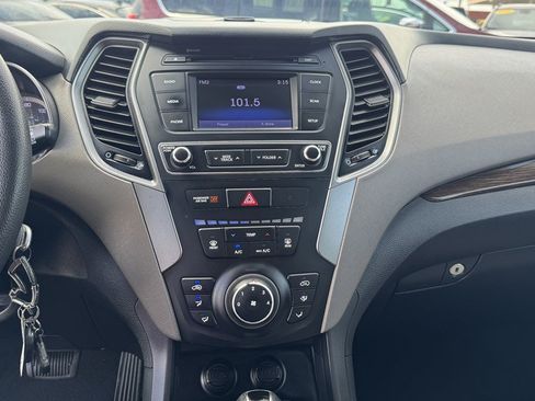 Used 2018 Hyundai Santa Fe Sport FWD image 19