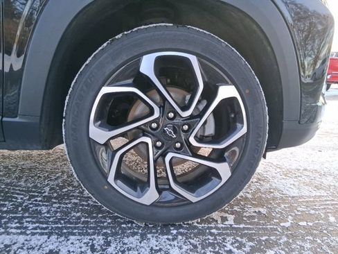 Used 2024 Chevrolet Trax RS w/ Driver Confidence Package image 8