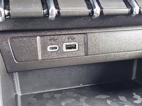 Certified 2024 Chevrolet Colorado ZR2 image 18